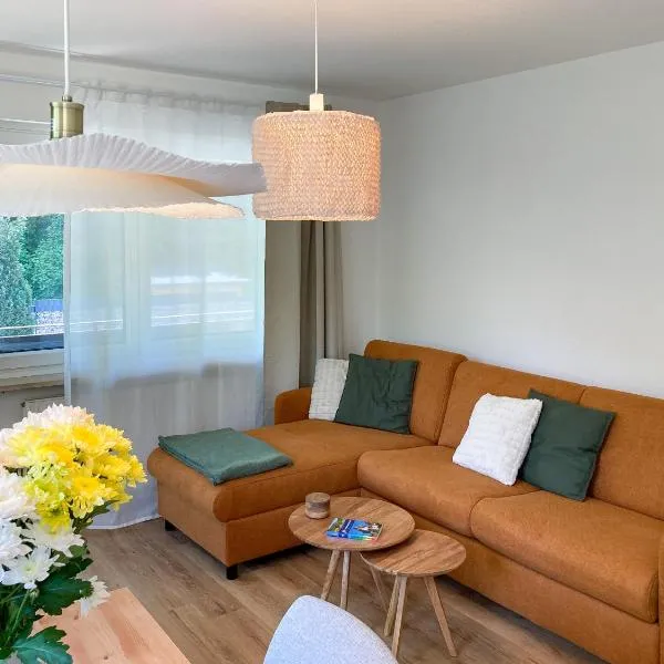 Kleines Glück zentral mit Balkon und Parkplatz, hotel i Gößweinstein