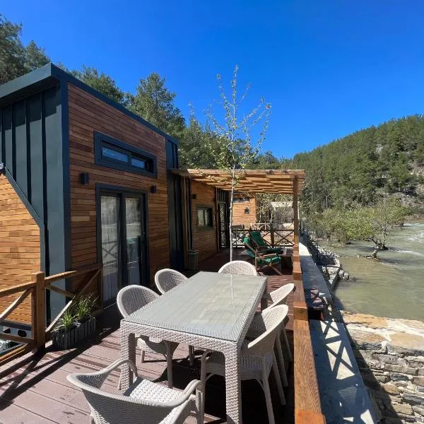 Canyon Tiny House, hôtel à Hasdümen