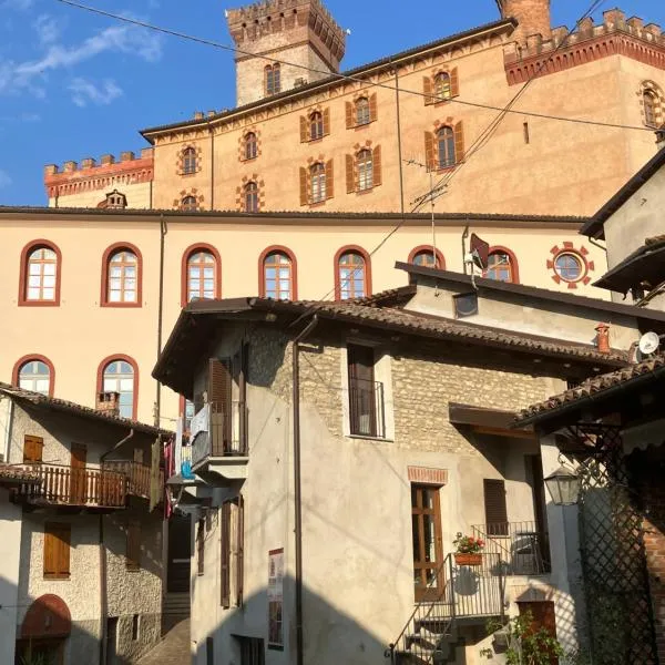 UN PASSO DAL CASTELLO, hotel in Barolo