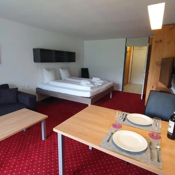 Apart Holidays - Haus Acletta、ディゼンティスのホテル