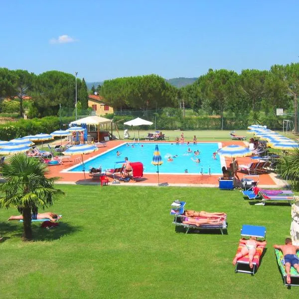 Badiaccia Village Camping, khách sạn ở Castiglione del Lago