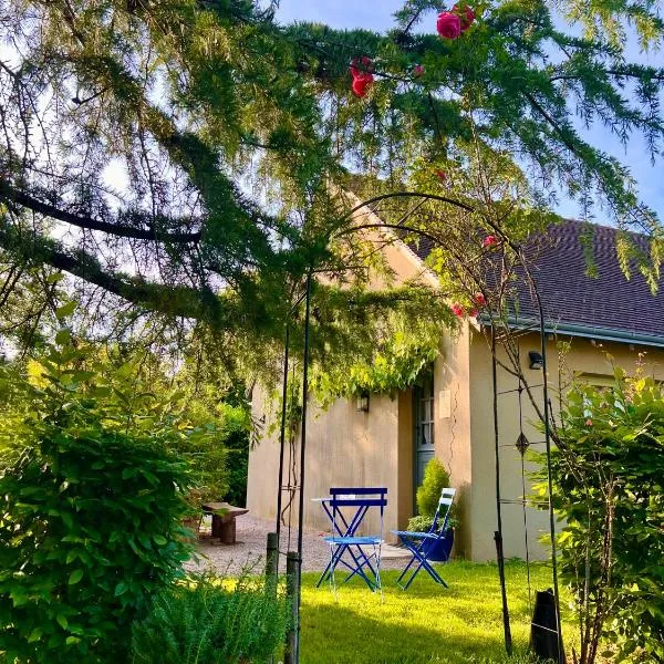 GSand Le Clos du May – hotel w mieście Le Poinçonnet