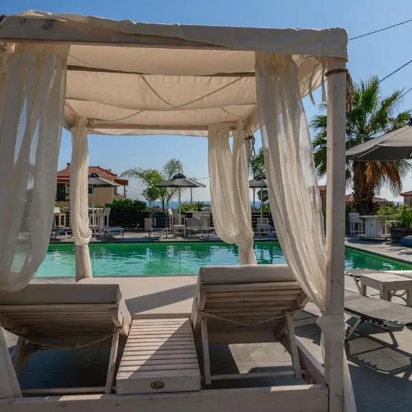 Evita Studios, hotel v destinaci Svoronata