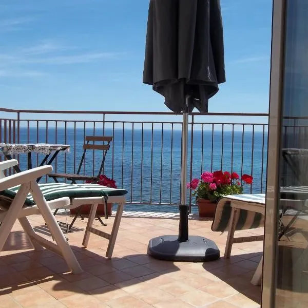 Mare e Monti, hotel v destinácii Giardini Naxos