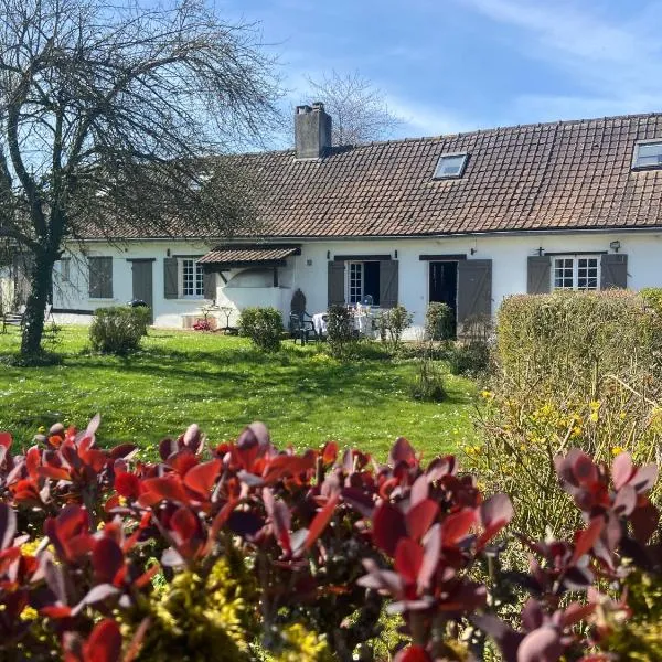 Maison de Campagne Baie de Somme 17 couchages, hotel in Tours-en-Vimeu