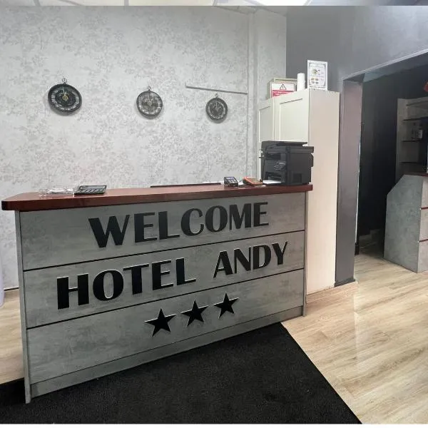 Hotel Andy, hotel a Gulia