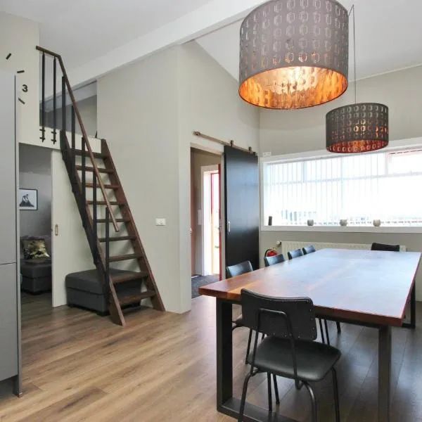 Beautiful house with amazing sea view., hotel in Dalvík