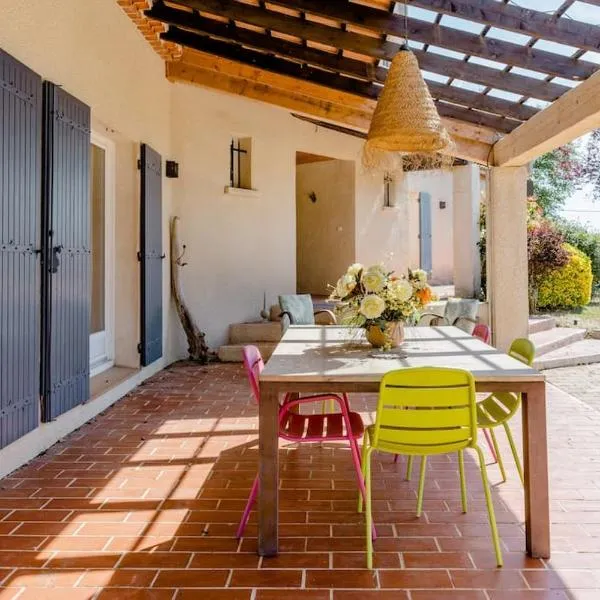 Séjour en Provence Maison avec Vue sur la Sainte Victoire et Piscine près d'Aix en Provence – hotel w Aix-en-Provence