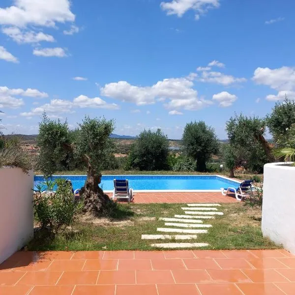 Casa De Terena, hotel in Cabeça de Carneiro