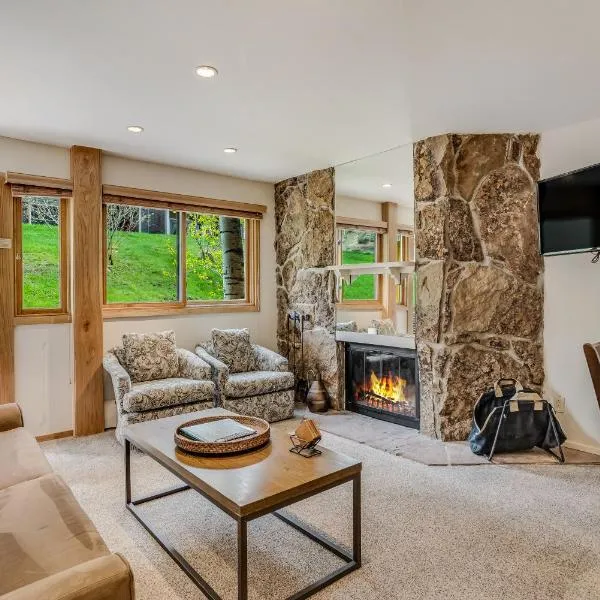 Laurelwood Condominiums 403, hotel v destinaci Snowmass Village