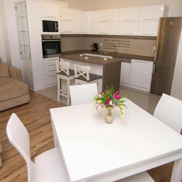 Viesnīca Ohrid City Apartments pilsētā Ohrida