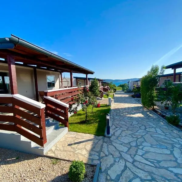 Mobile homes Kamp Maslina, Biograd na Moru, hotel in Biograd na Moru