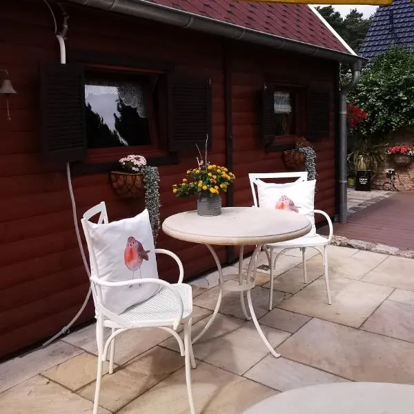 Ferienhaus mit mediterraner Terrasse, hotel in Müllrose