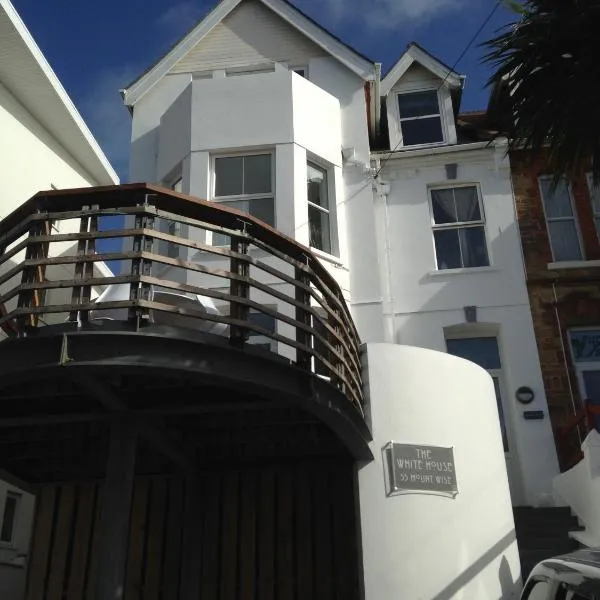 The White House Hotel, hotel in Newquay