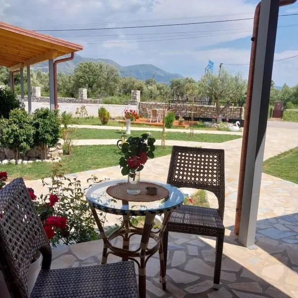 Lani luxury apartaments, hotel in Qeparo