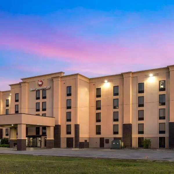 Best Western Plus Jonesboro Inn & Suites, hotell i Jonesboro