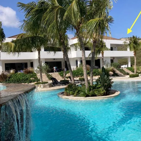 Blue Bay Penthouse REEF 5, BEACH GOLF POOL DIVE with OCEAN View, hôtel à Dorp Sint Michiel