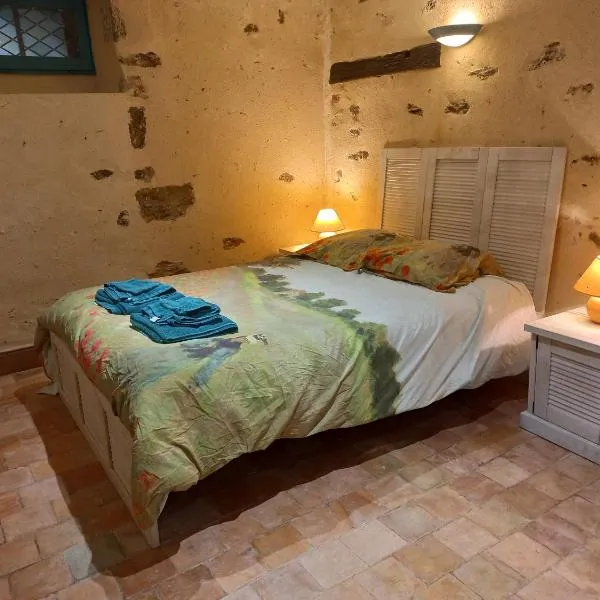 Chambre d'hôtes à proximité du circuit des 24h, hotel v destinácii Ruaudin