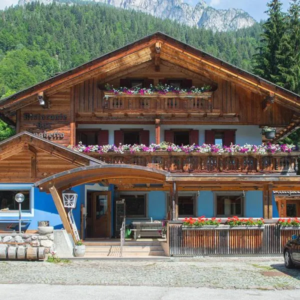 Al Mughetto, hotel v destinaci Auronzo di Cadore