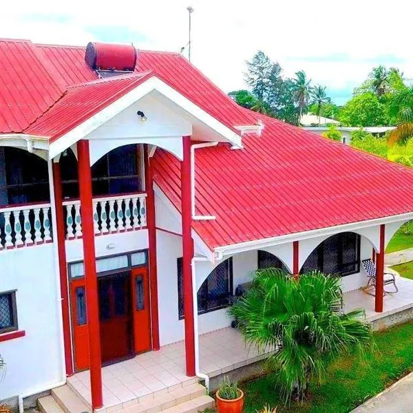 Tonga Holiday Villa, hotel en Ha‘avakatolo