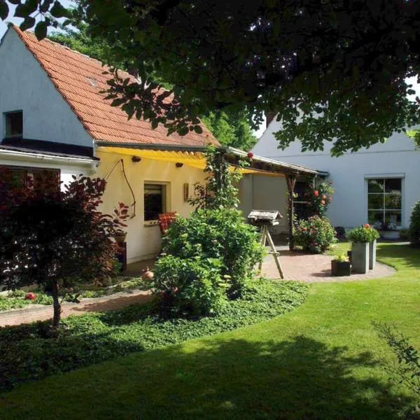 Gemütliches Haus mit großem traumhaften Garten, hotel a Blumenthal