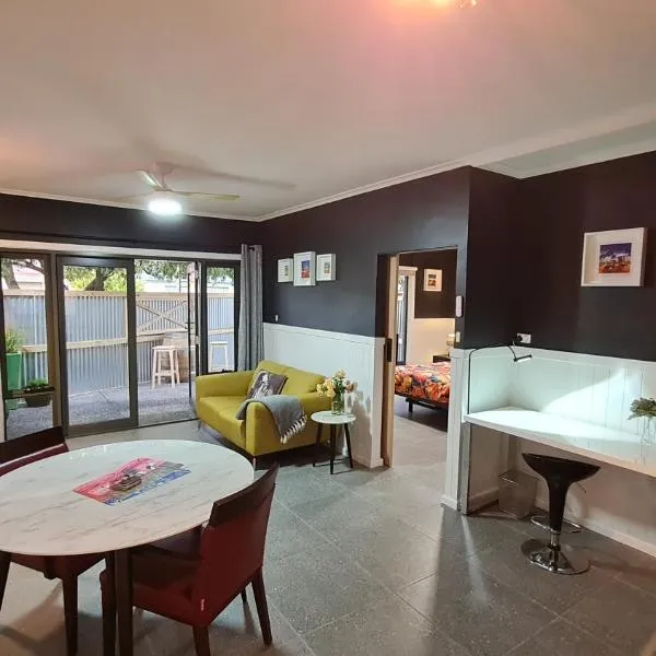 The Settler - Stylish One Bedroom Living, hotel in Port Pirie