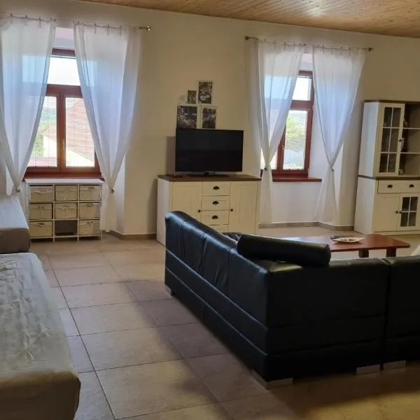 Apartmán na statku 7, hotel v destinaci Náměšť nad Oslavou