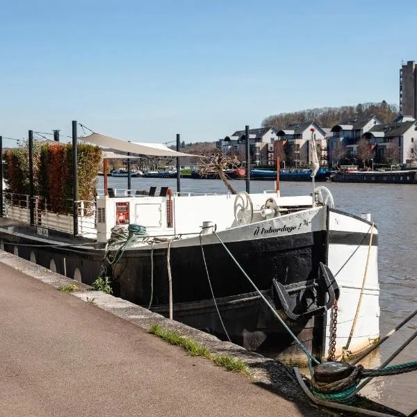 Péniche de prestige à Namur avec vue sur la Citadelle - A l'Abordage - By Voyages Copine, hotel v destinaci Namur
