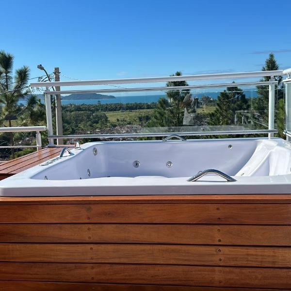 Casa com spa em Caraguatatuba