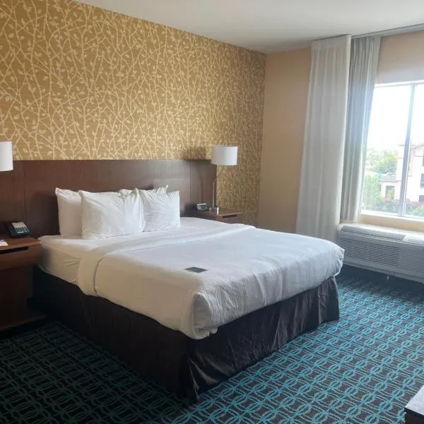 Fairfield Inn & Suites by Marriott Austin Buda, Hotel in Buda