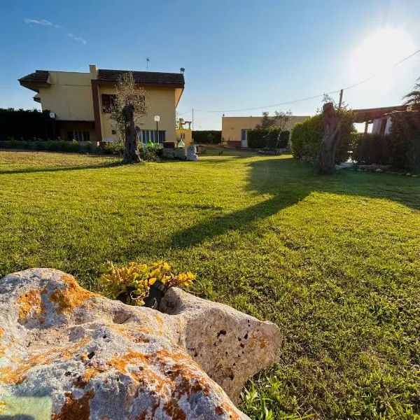 Casa Vacanze Il Sole, hotel u gradu Casamassella