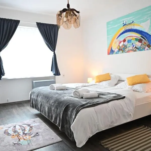 Rodinný apartmán u Broumovského náměstí, hôtel à Broumov