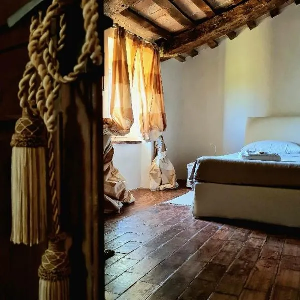 dalla fortezza al mare - la vostra casa a San Leo, hotel San Leóban