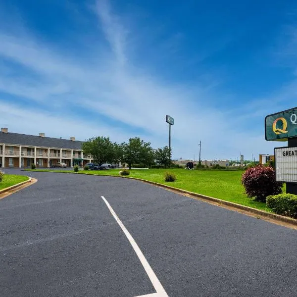 Quality Inn Oxford Anniston I-20, hotel in Anniston