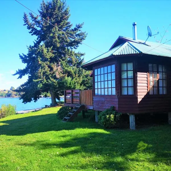 Cabañas Los Bajos, hotel in Frutillar