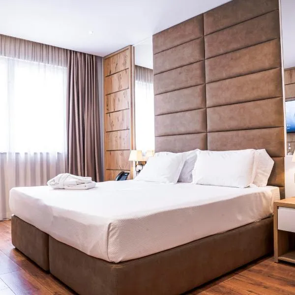 Amfora Hotel & Spa, khách sạn ở Durrës