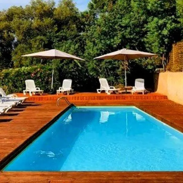 Joli 2 chambres sur Lumio, vue à couper le souffle., hotel v destinaci Lumio