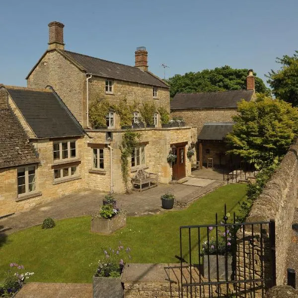 The Feathered Nest Inn, hotel in Westcote