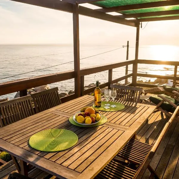 The Upper Deck at Sunny Cove, Hotel in Fish Hoek