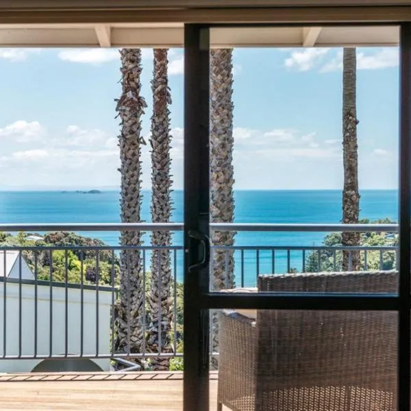 Cosy Palm Beach Cottage with Spectacular Seaviews, hotel en Palm Beach