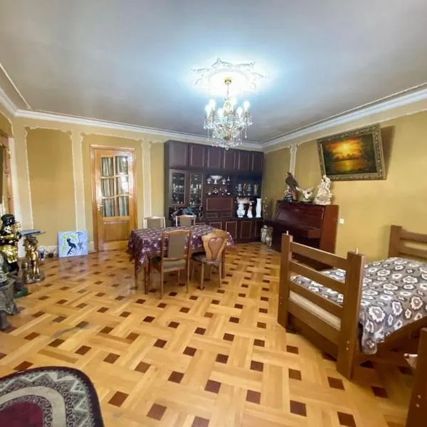 Уютный дом в старом Тбилиси., hotel v destinaci Tbilisi City