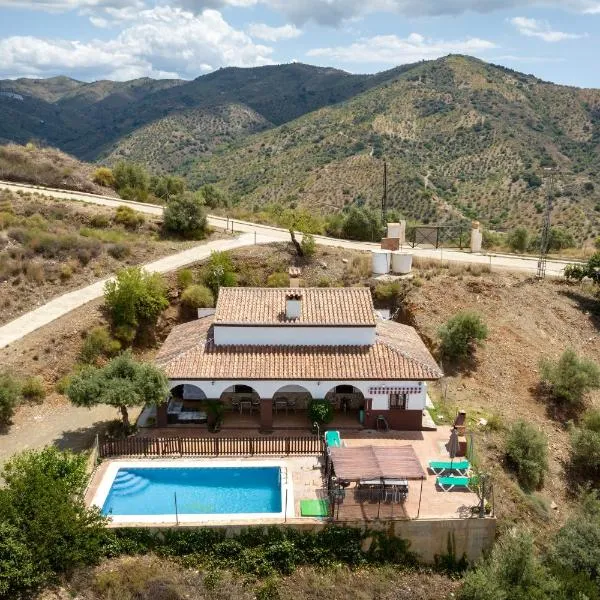 Casa Rural Los Hidalgos, hotell i Totalán