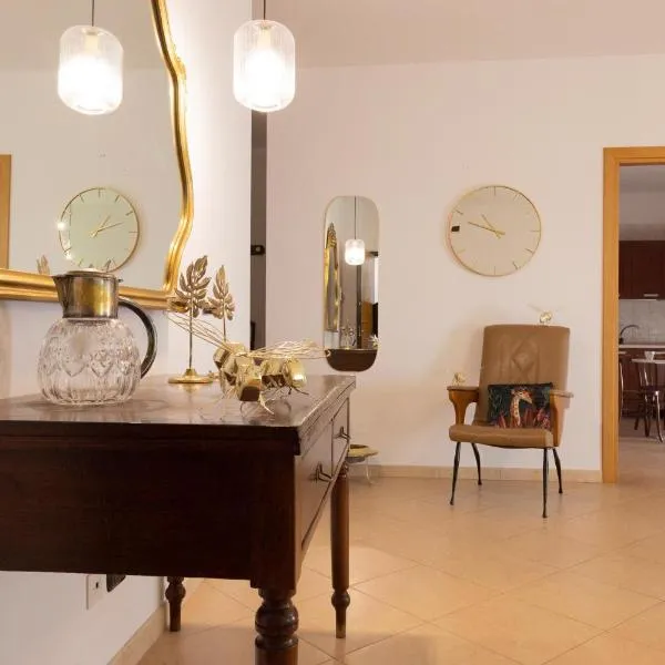 La Scelta Giusta, casa vacanze in centro con garage privato e ascensore, hotel en Matera