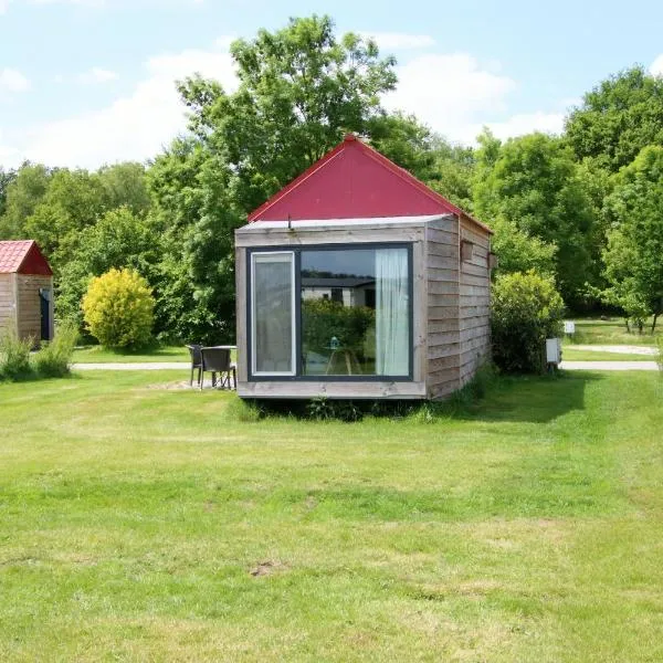 Tiny Cottage op Camping "De stal", hotel a Westerbork