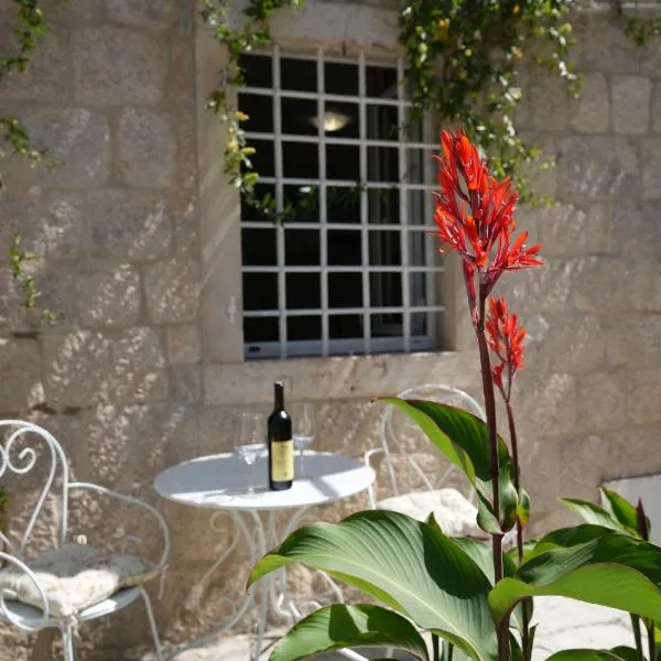 APARTMENTs VISIT PERAST, hotel v destinaci Perast