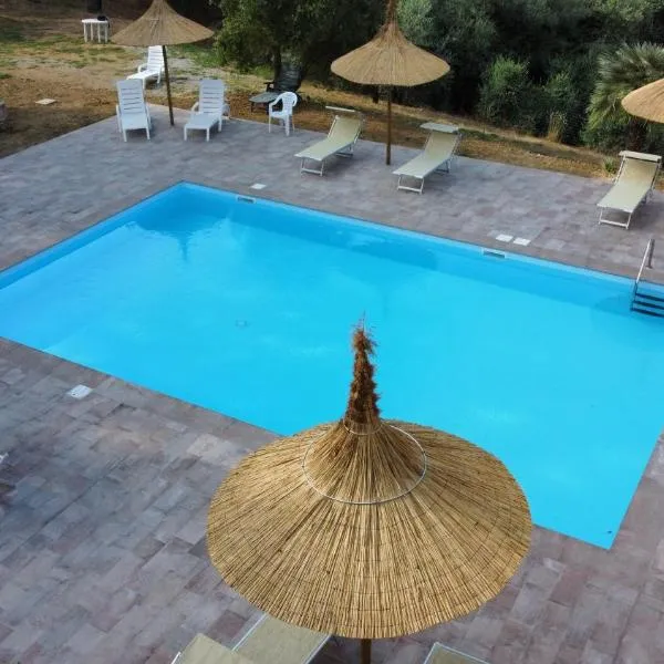 Agriturismo I Cerroni Montescudaio, отель в городе Монтескудайо