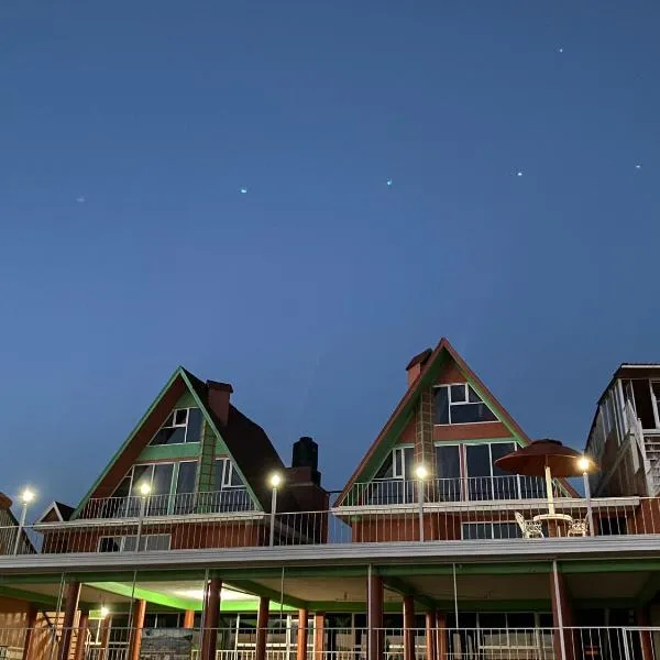 Cabañas y Habitaciones El Malecón, hotel in Zirahuén