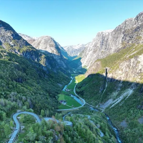 Stalheim Fjord og Fjellhytter, hotel in Stalheim