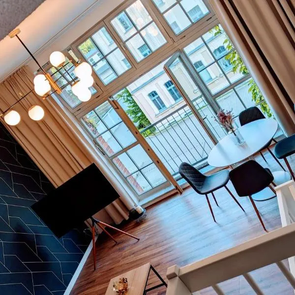 Premium Loft im Szeneviertel, WLAN, Smart TV, Parklplatz, hotel in Chemnitz