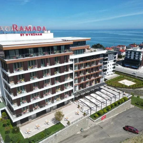 Ramada By Wyndham Giresun Piraziz, hotel v destinaci Piraziz